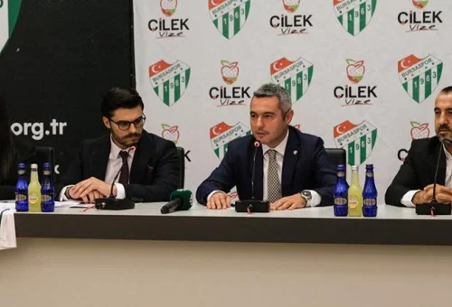 Çilek Vize Olarak Bursaspor’a Sponsor Olmaktan Gururluyuz